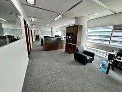 Gateway East (D7), Office #552505521